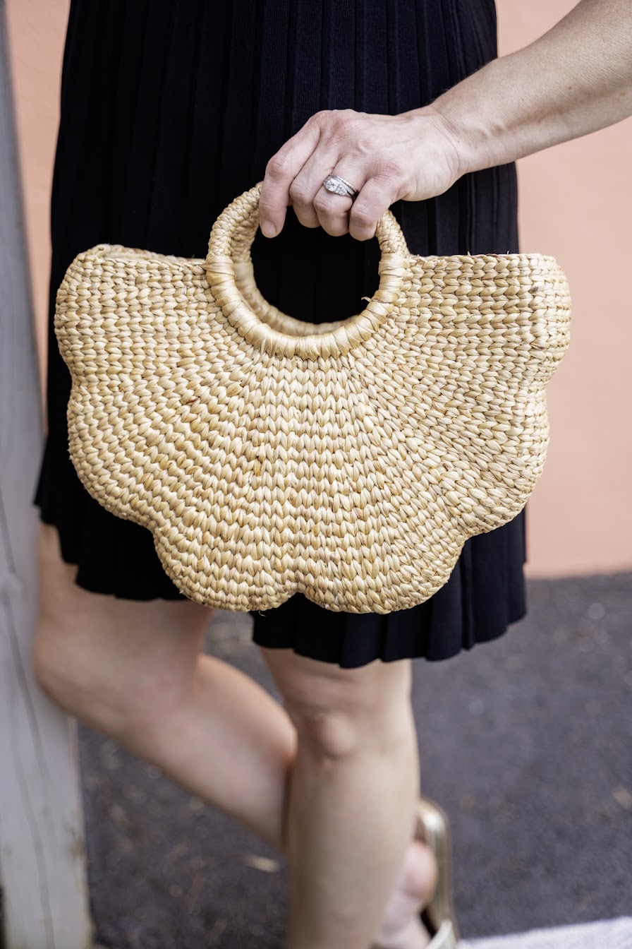 Water Hyacinth Scalloped Purse